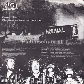Normaal - Oerend Hard (Live) / Elektronika Woemahoeptjoep (Live)