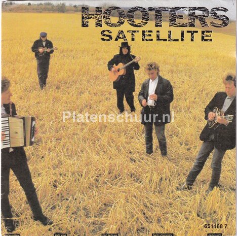 Hooters - Satellite / One Way Home