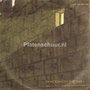 Mike-Oldfield-and-Roger-Chapman-Shadow--On-The-Wall-Taurus-III
