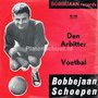 Bobbejaan-Schoepen-Den-Arbitter-Voetbal