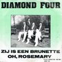 Diamond-Four-Zij-is-een-brunette-Oh-Rosemary
