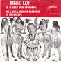 Dikke-Leo-Er-is-geen-bier-op-hawaii-Hela-Hola-Meisjes-daar-zijn-de-matrozen